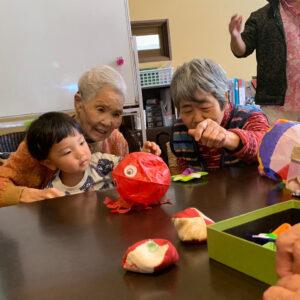 介護と保育で、地域の活性化を目指します。